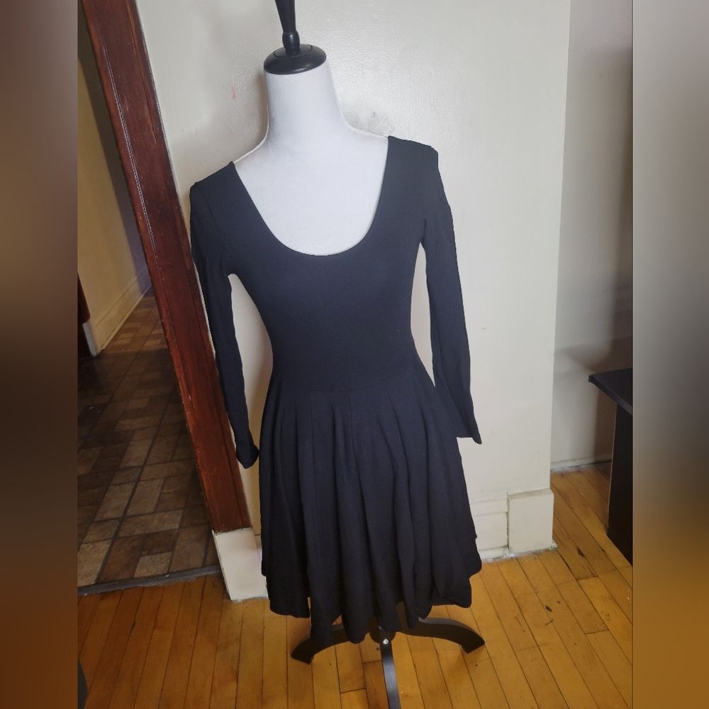 Zara Mini Flair black long sleeves Dress Size Small